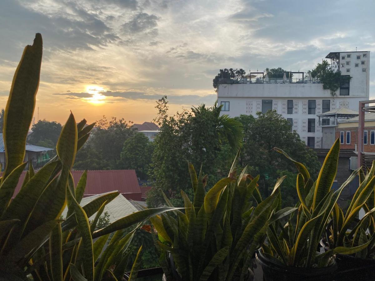 Sophat Villa Siem Reap Exterior foto