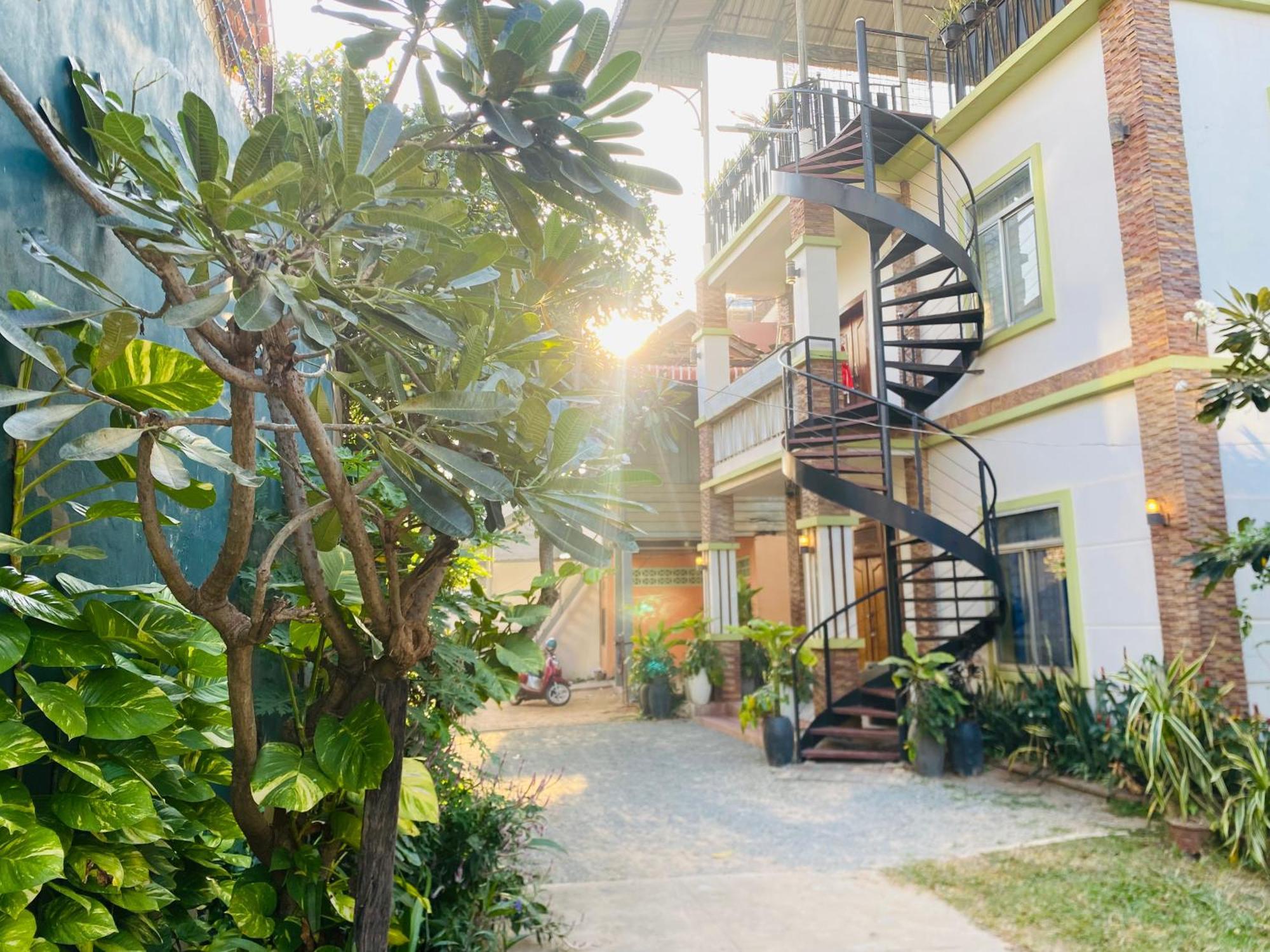 Sophat Villa Siem Reap Exterior foto
