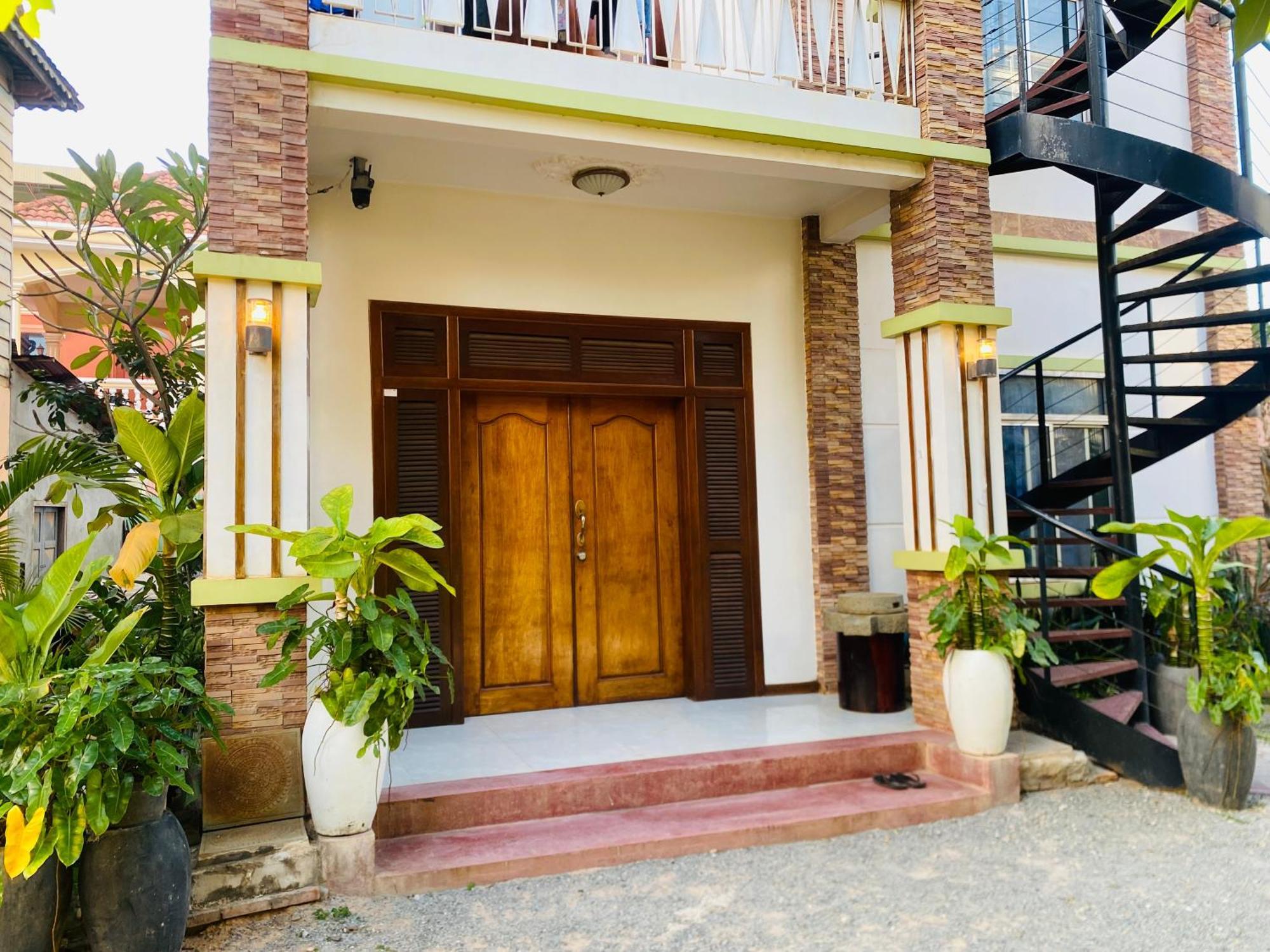 Sophat Villa Siem Reap Exterior foto
